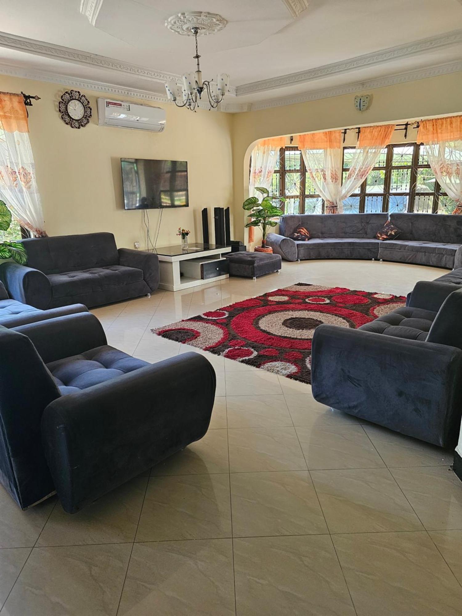 Boma la Ngombe B-More Comfort Stay المظهر الخارجي الصورة