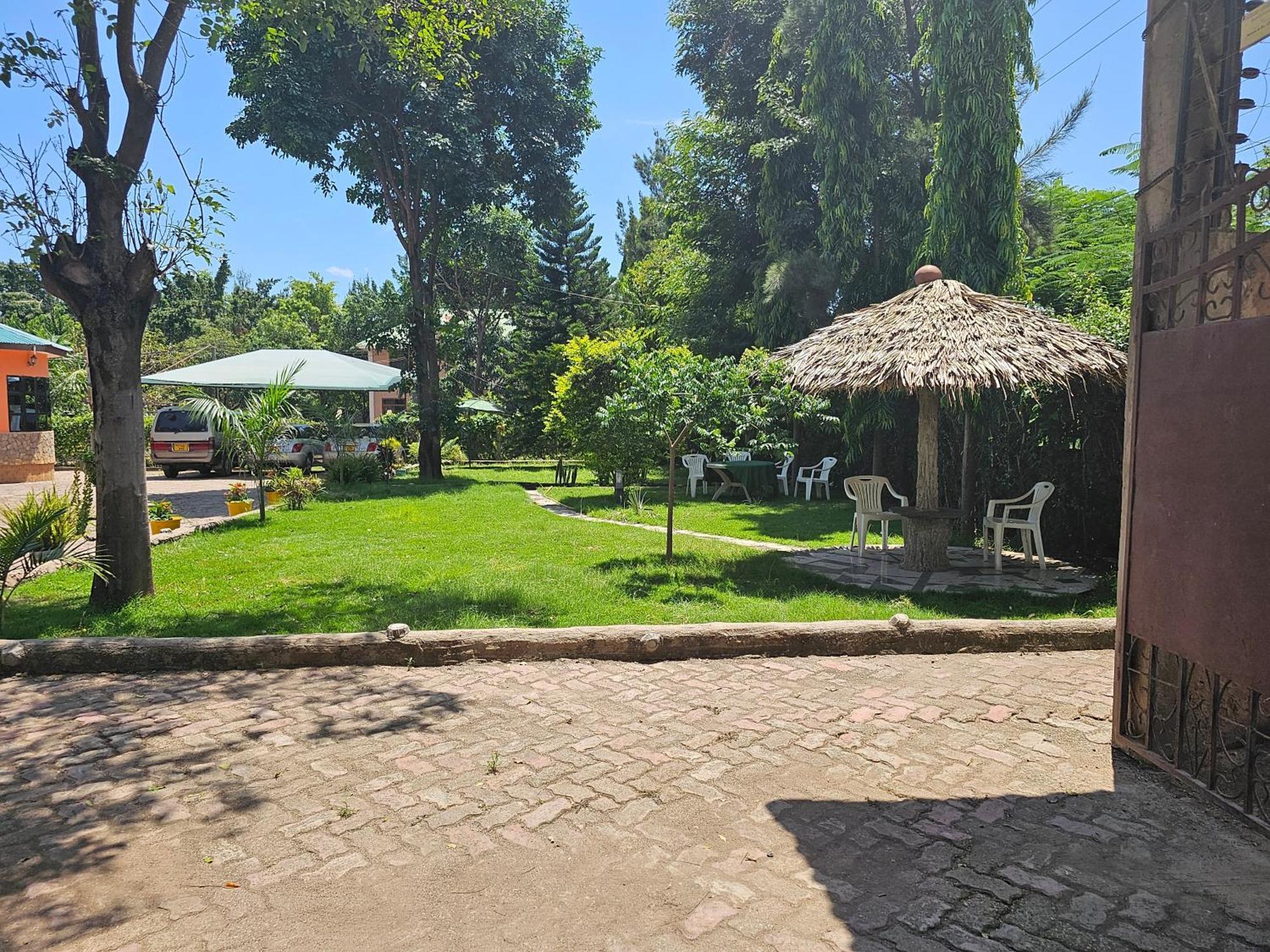 Boma la Ngombe B-More Comfort Stay المظهر الخارجي الصورة