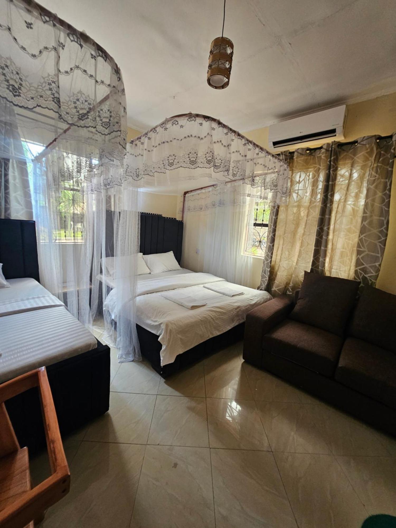 Boma la Ngombe B-More Comfort Stay المظهر الخارجي الصورة